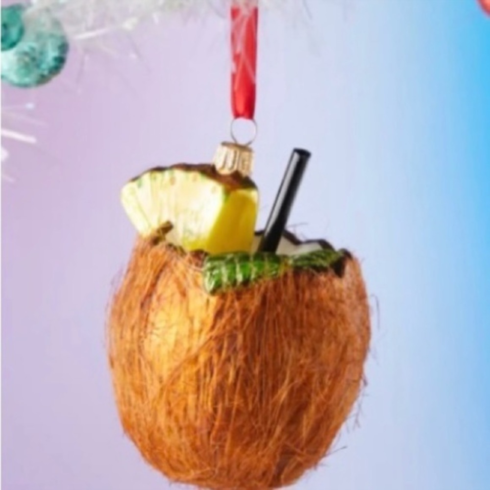 Set of 2 NWT Bergdorf Goodman Neiman Marcus Coconut drink Christmas ornament